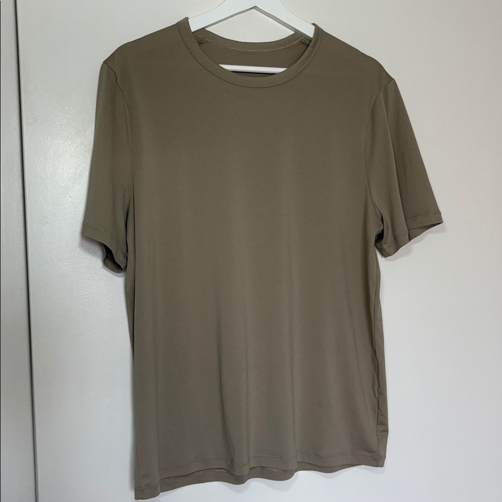 NEW Lululemon Training Short-Sleeve Shirt Warm Ash Grey Size 6 - Picture 3 of 4